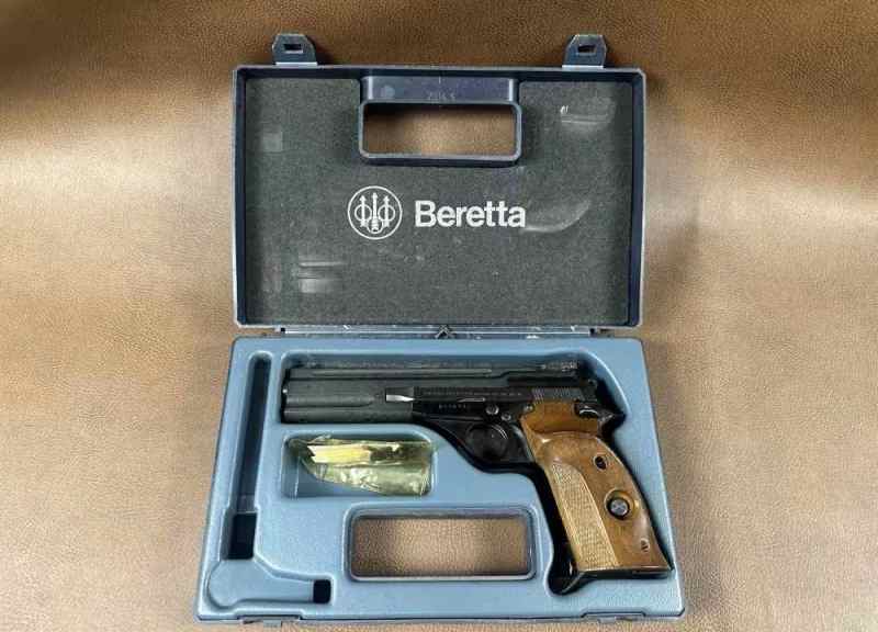 Beretta 76  .22 LR 