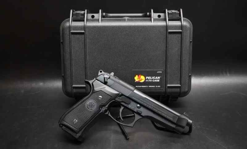 Beretta 92FS Semi-Auto Pistol 9mm