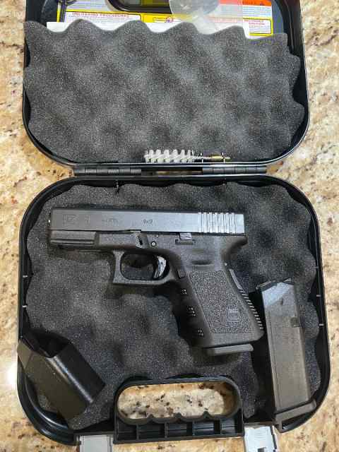 Glock 19 Nib FS