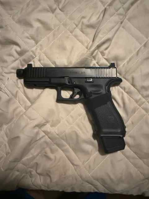 Glock 17 gen 5 mos 