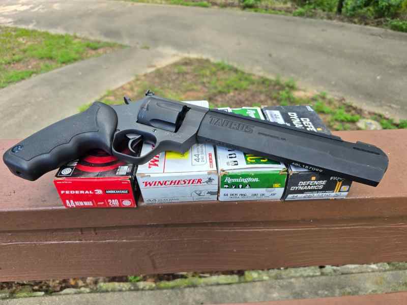 (Update) WTT Taurus Raging Hunter 44 Mag 