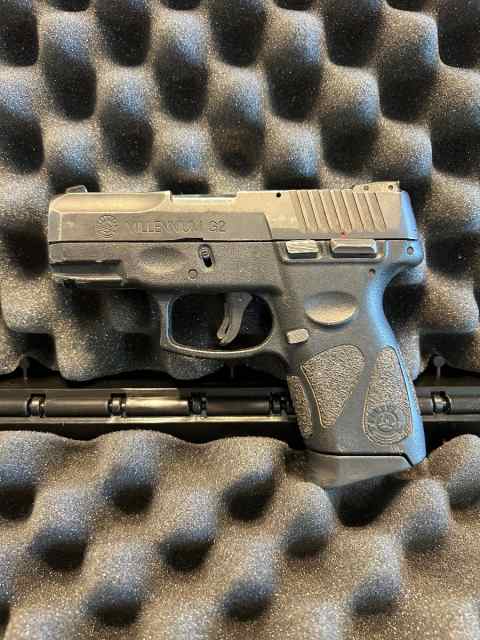 Taurus Millennium G2c 9mm