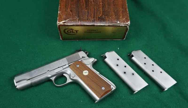 Colt Combat Commander Full Steel 1911 Satin Nickel